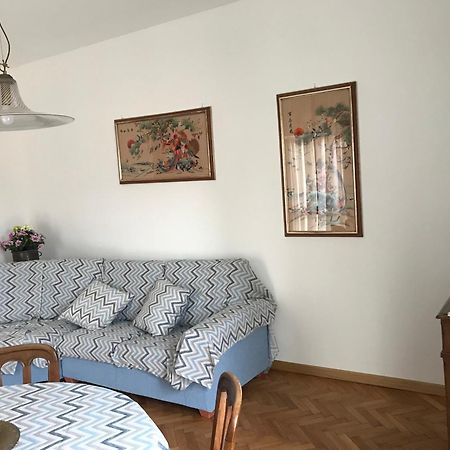 Appartamento Zia Vitto Bellano Kültér fotó