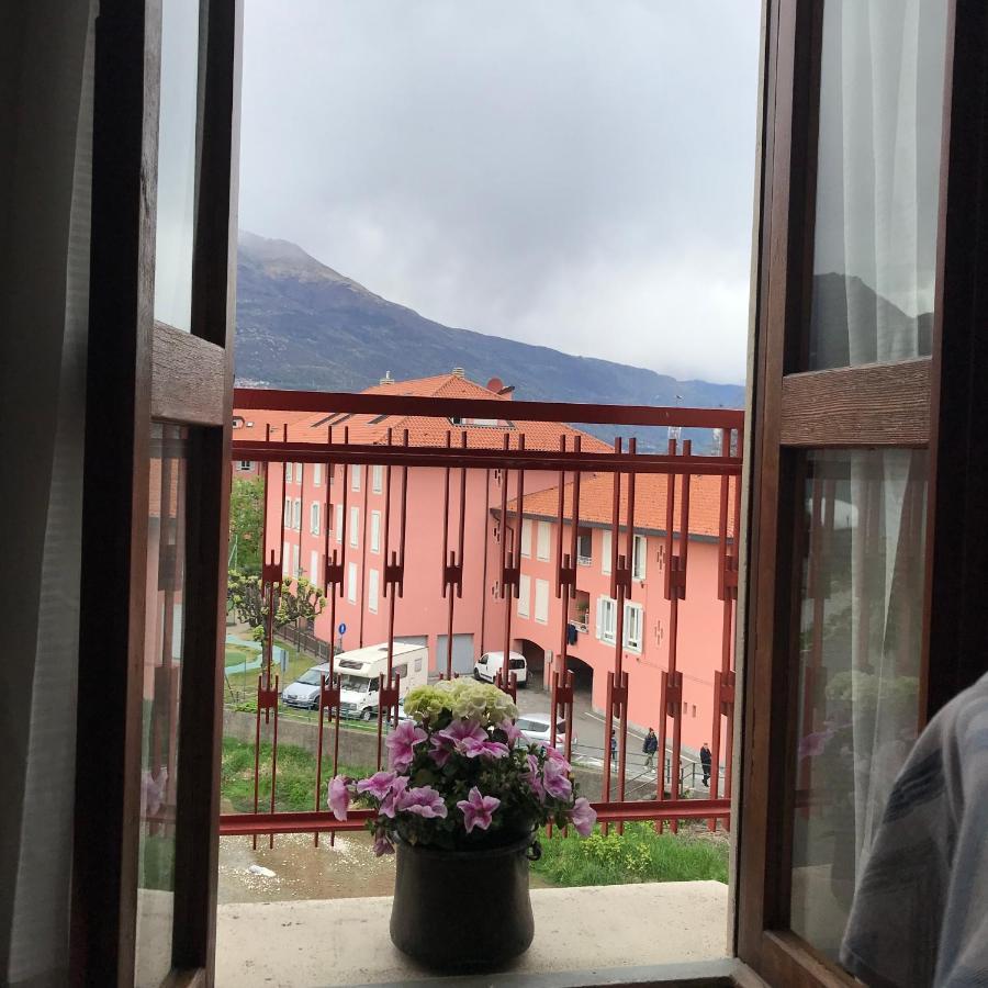 Appartamento Zia Vitto Bellano Kültér fotó
